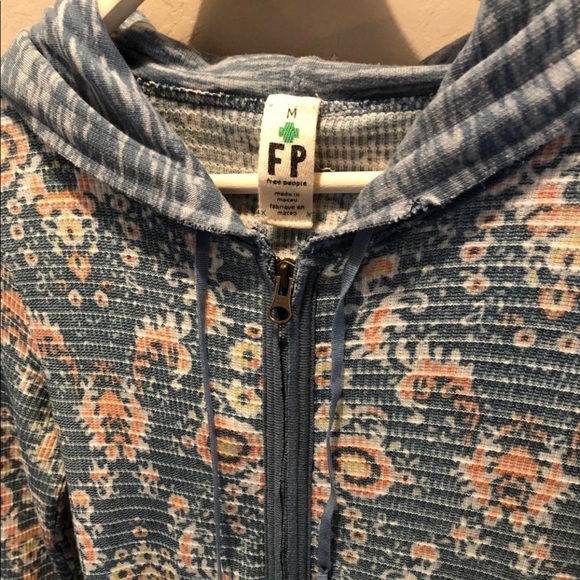 SOLD - Picture 2 of 3